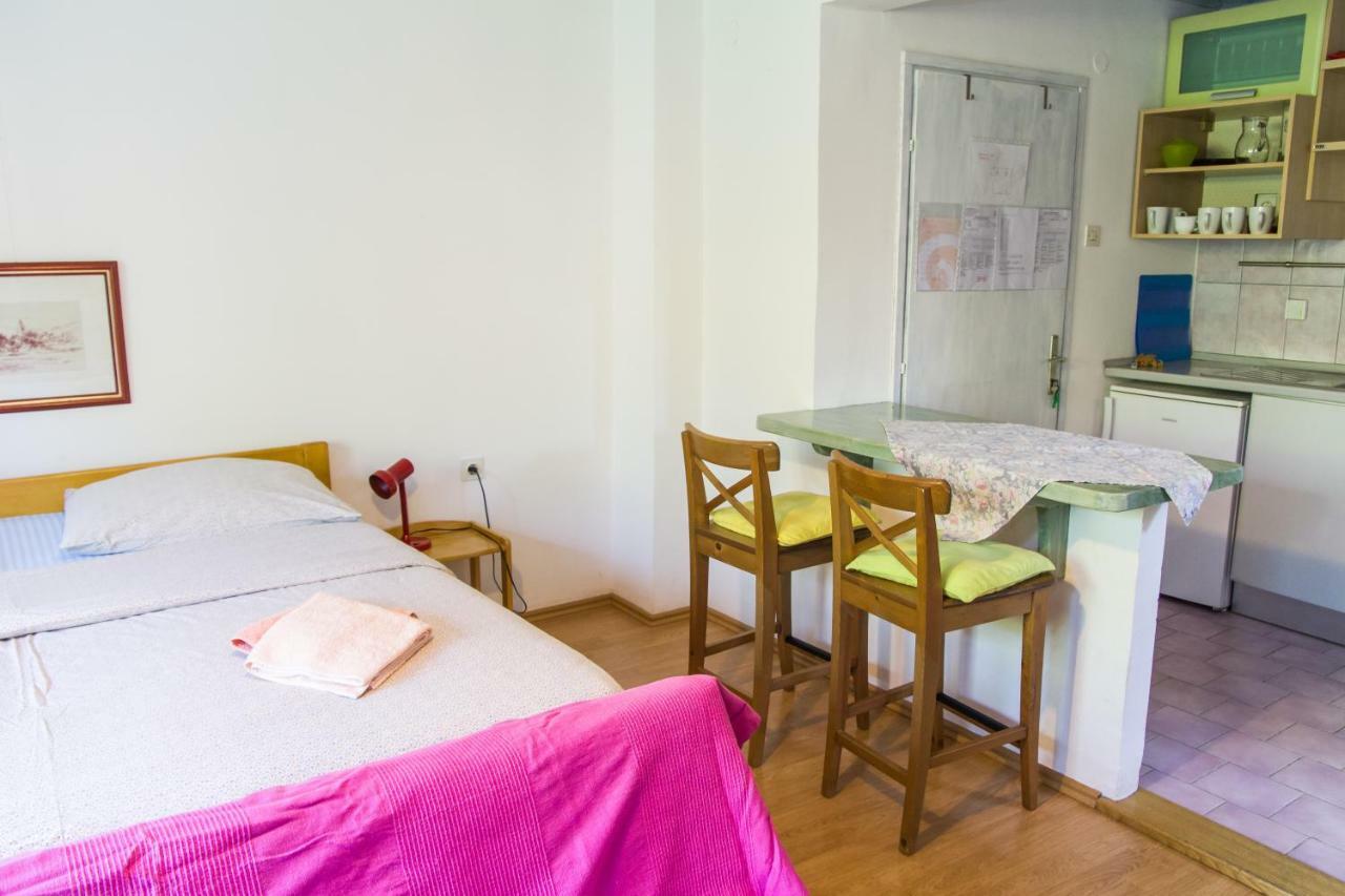 Karmen A Apartment Veli Losinj Luaran gambar
