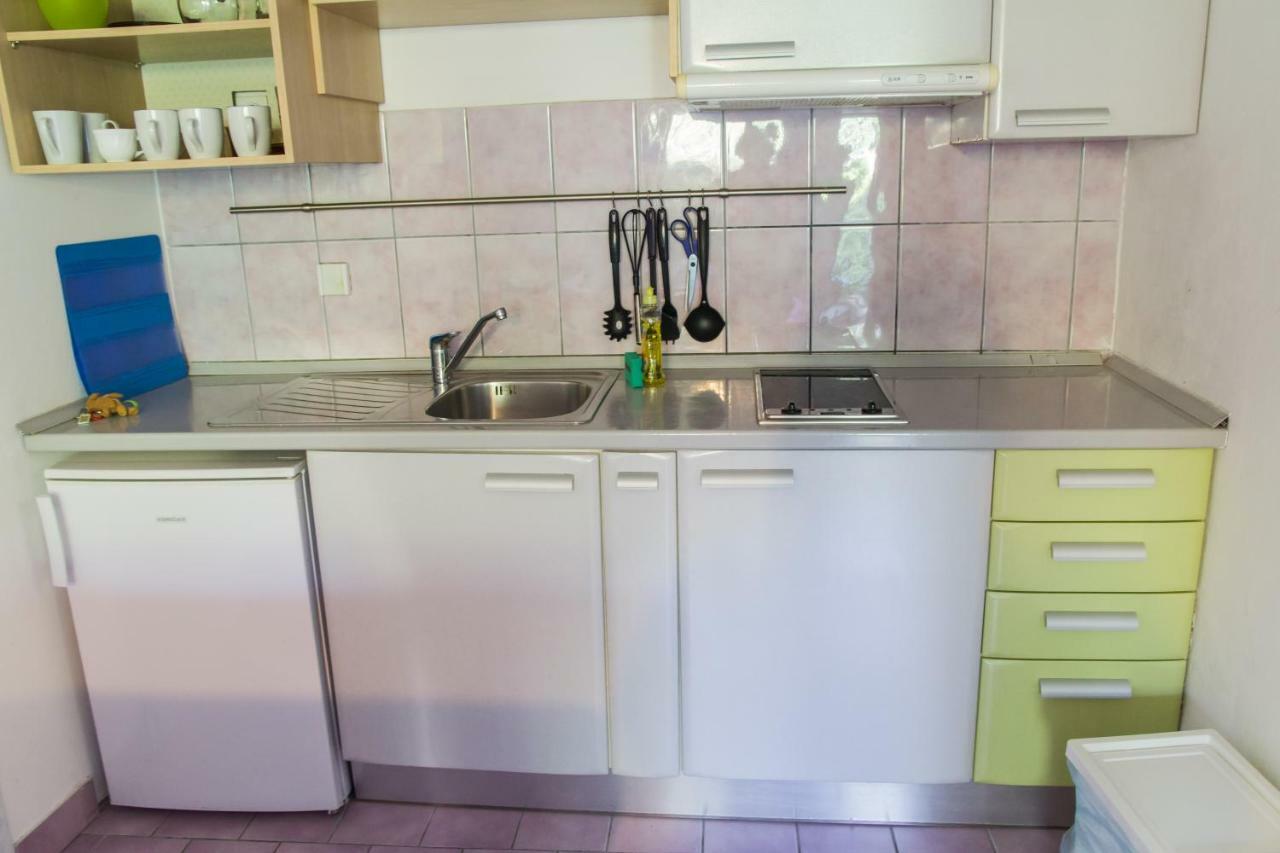 Karmen A Apartment Veli Losinj Luaran gambar